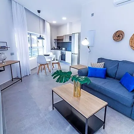 Urbansea Homes Hotel 3*