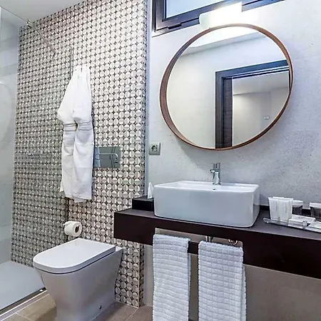 Urbansea Homes 3*
